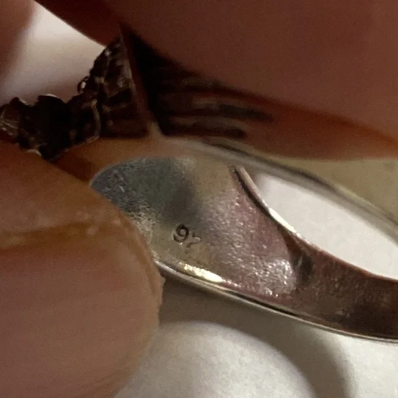 Owl Sterling and Gemstone ring size 7 - Picture 3 of 3
